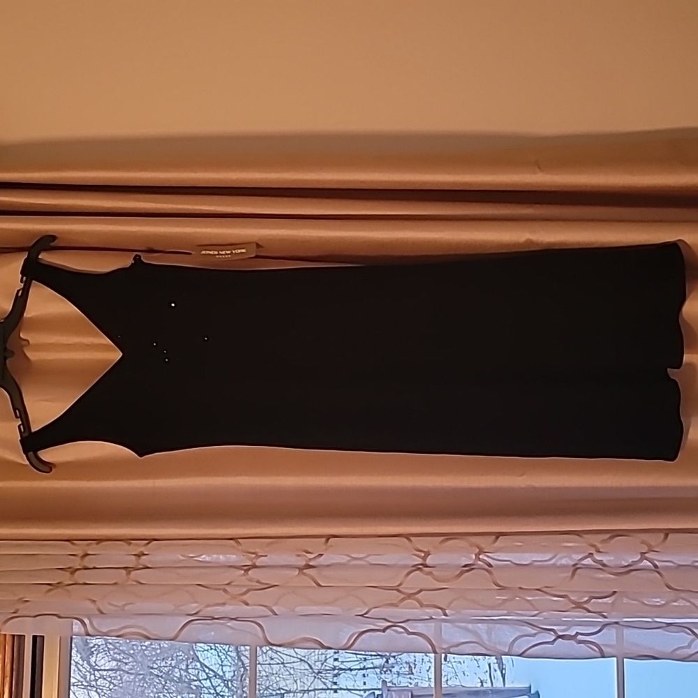 Dress. Jones New York. Nwt. Size8